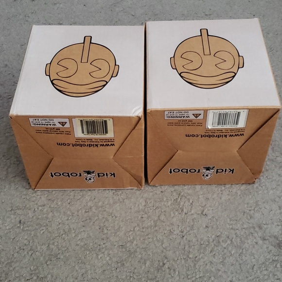 Kidrobot 2x 09 Rare Candles Milk & Pear - Picture 2 of 14